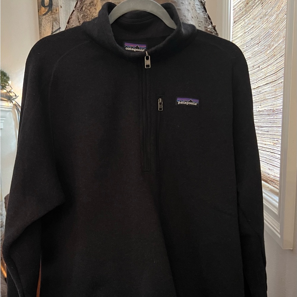 Patagonia half-zip jacket/sweater